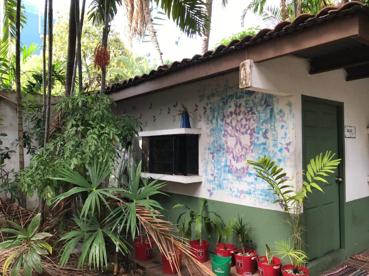 Culturahumana Guesthouse Panama City Exteriör bild