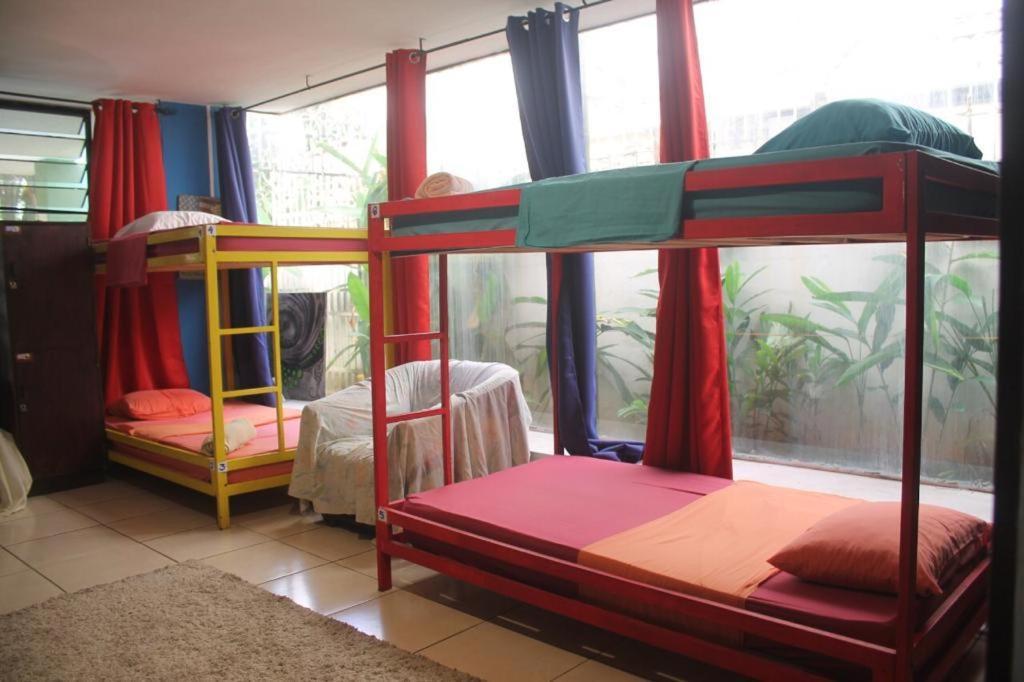 Culturahumana Guesthouse Panama City Exteriör bild